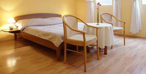 Hotel Dream Trnava Extérieur photo